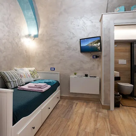 Nest - Grazioso Monolocale Indipendente Apartmán